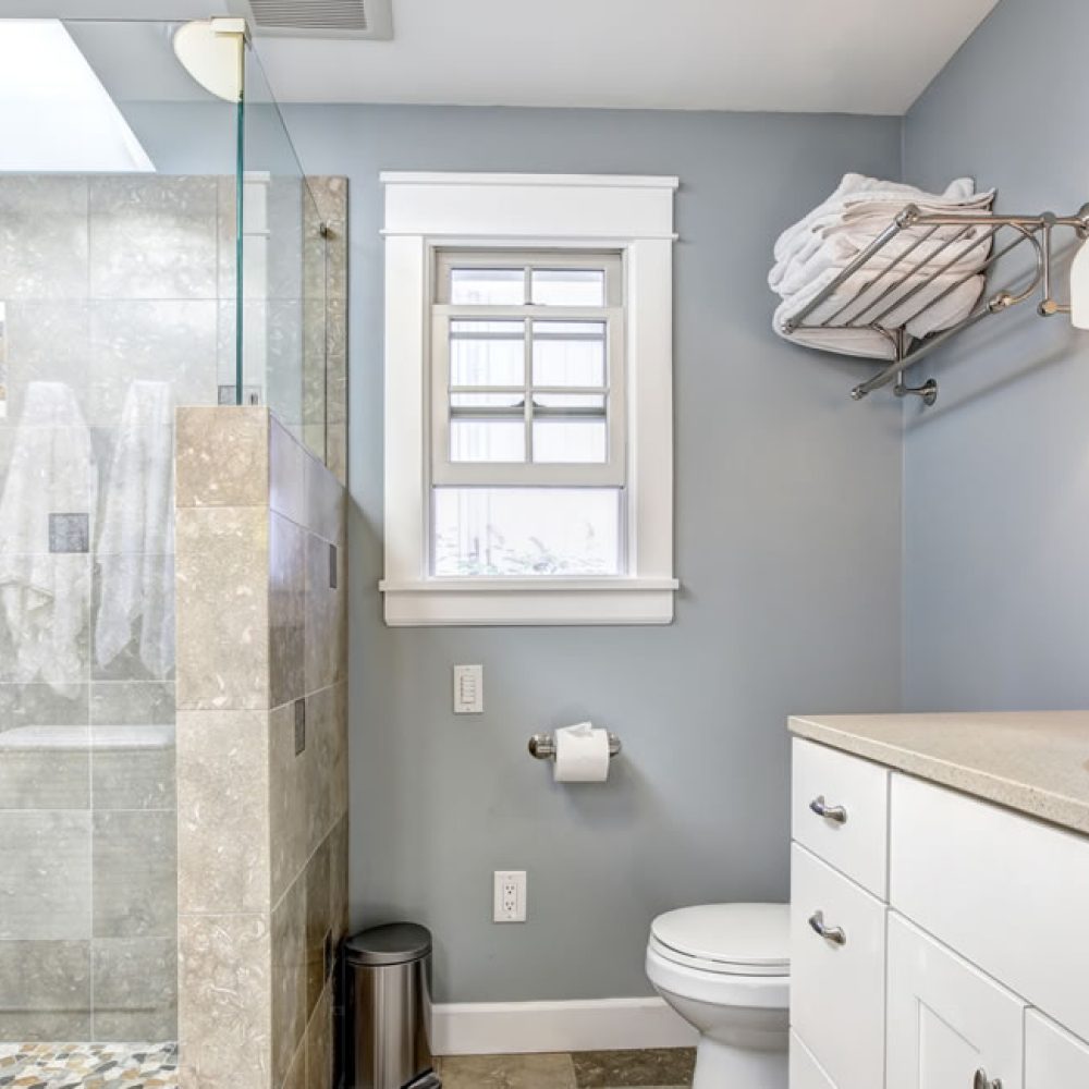 AquaShowerDoors-Sarasota-Florida